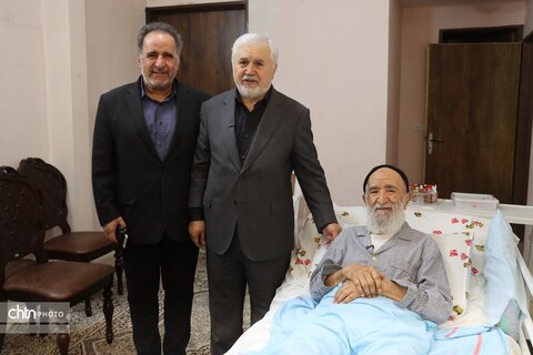 قائم مقام وزیر میراث فرهنگی با حجت الاسلام و المسلمین راشد یزدی دیدار کرد