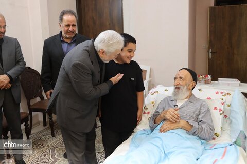 قائم مقام وزیر میراث فرهنگی با حجت الاسلام و المسلمین راشد یزدی دیدار کرد