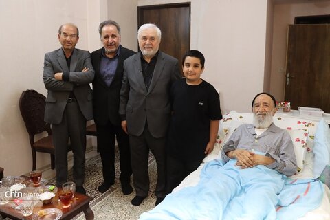 قائم مقام وزیر میراث فرهنگی با حجت الاسلام و المسلمین راشد یزدی دیدار کرد