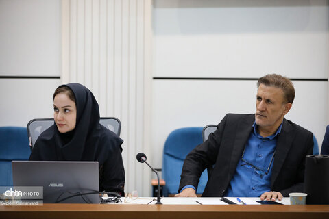 نشست ساماندهی سواحل کارون با محوریت تبدیل اراضی حاشیه رودخانه به فرصت‌های سرمایه‌گذاری