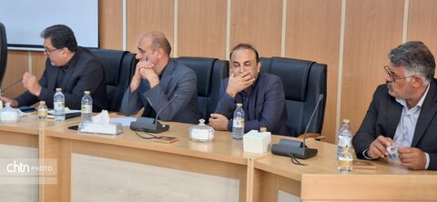 دیدار هنرمندان صنایع‌دستی با استاندار کهگیلویه و بویراحمد
