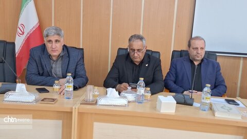 دیدار هنرمندان صنایع‌دستی با استاندار کهگیلویه و بویراحمد