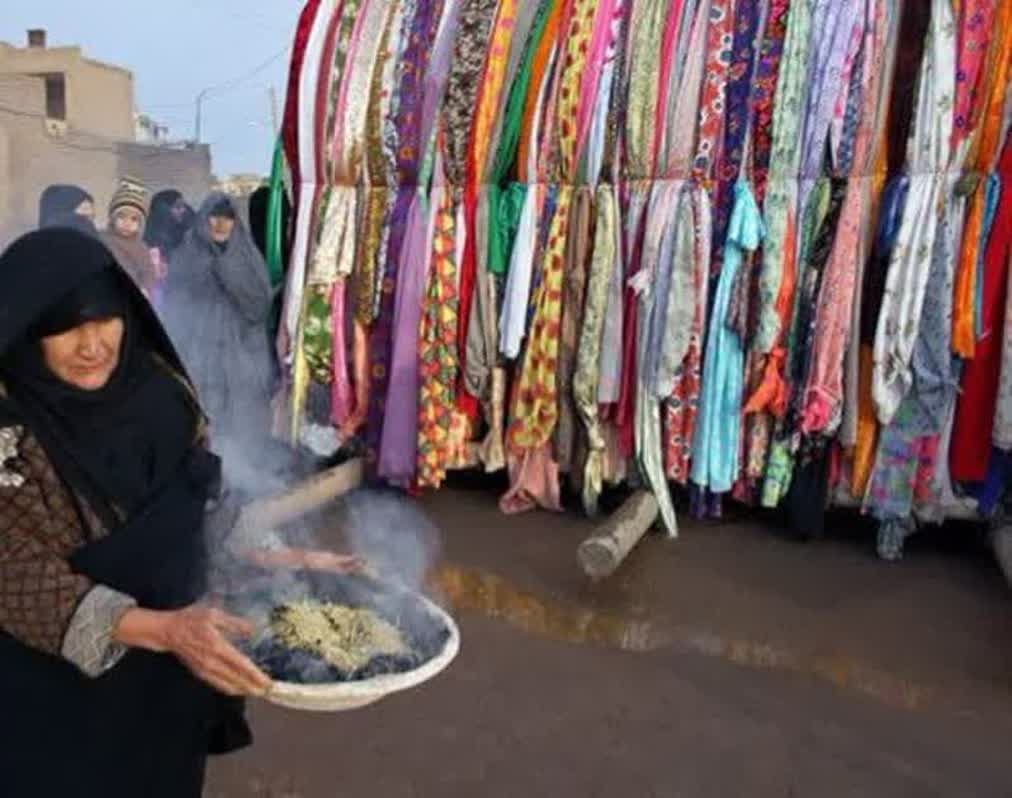 نخل‌گردانی شهر جنگل شهرستان رشتخوار؛ تجلی ارادت و میراث معنوی ماندگار ایران