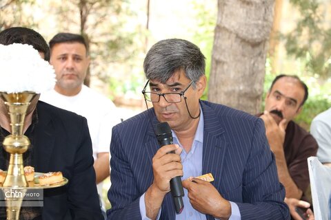 نشست تخصصی فعالان گرشگری و صنایع دستی شهرستان اسفراین