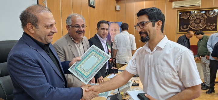 استاندار کهگیلویه و بویراحمد از هنرمندان صاحب مهر اصالت تقدیر کرد