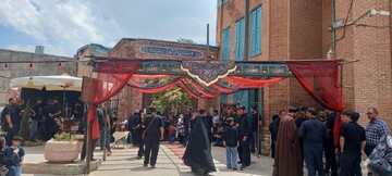برگزاری مراسم سوگواری امام حسین(ع) در مدرسه تاریخی هدایت ارومیه