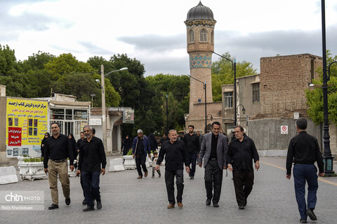 اقامه نماز ظهر عاشورا در اردبیل