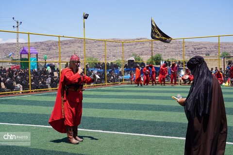 مراسم شبیه‌خوانی عاشورای حسینی در روستای یالقوزآغاج سلماس