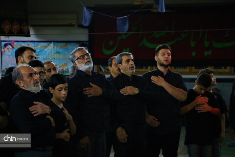 آیین اطعام‌دهی تاسوعای حسینی در ساری