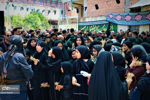 برگزاری آیین خیمه‌سوزان روز عاشورا در شهرستان ساری