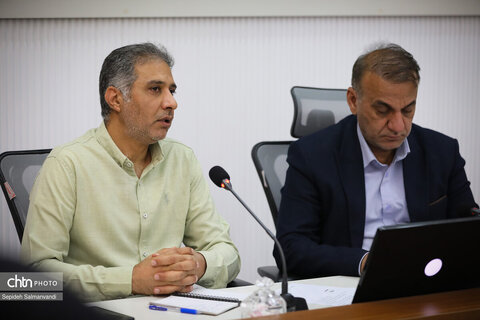 نشست کمیته اقتصاد و فرهنگ اداره‌کل میراث‌فرهنگی، گردشگری و صنایع‌دستی استان خوزستان