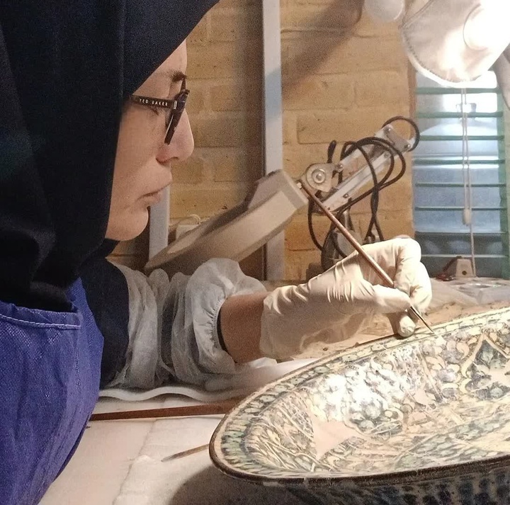 بررسی چرخه حفاظتی و اصول علمی مرمت اشیای تاریخی- فرهنگی در اداره‌کل میراث‌فرهنگی فارس