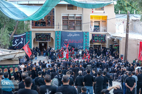 تعزیه روز عاشورا در روستای تاریخی وفس
