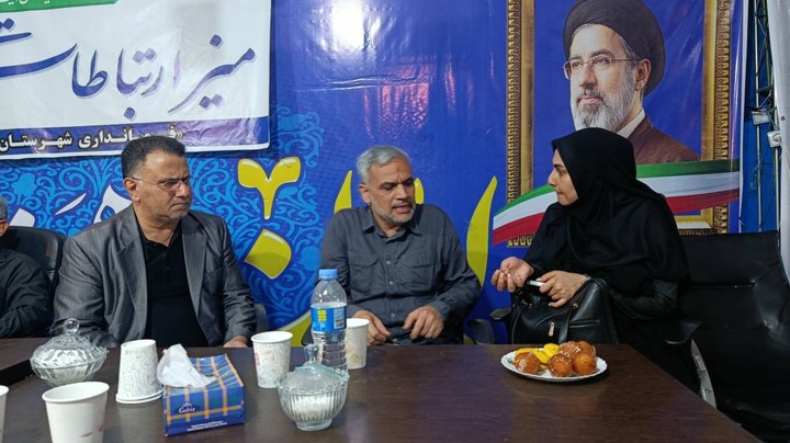 بررسی مستقیم مطالبات فعالان حوزه گردشگری در میز خدمت شبانه مازندران