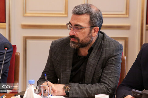 نشست مشترک وزیر میراث‌فرهنگی با اعضای کمیسیون شوراها و امور داخلی مجلس شورای اسلامی