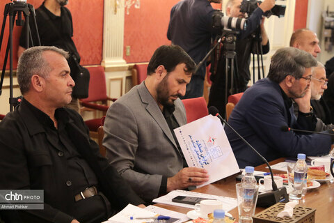 نشست مشترک وزیر میراث‌فرهنگی با اعضای کمیسیون شوراها و امور داخلی مجلس شورای اسلامی