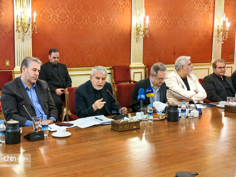 نشست مشترک وزیر میراث‌فرهنگی با اعضای کمیسیون شوراها و امور داخلی مجلس شورای اسلامی