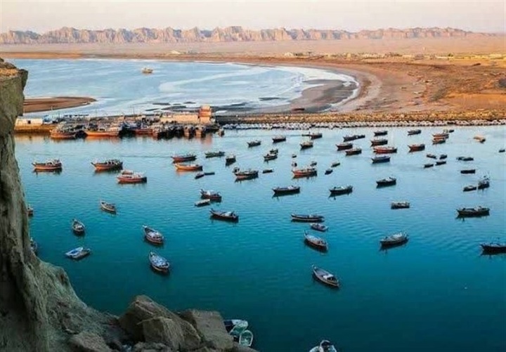 تداوم وزش باد و افزایش دمای هوا در استان بوشهر