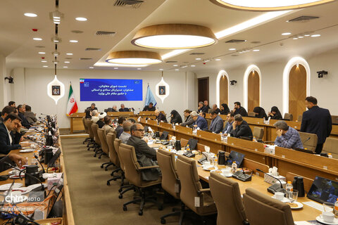 نشست شورای معاونان، مشاوران، مدیران کل ستادی و استانی با حضور وزیر میراث‌فرهنگی، گردشگری و صنایع‌دستی
