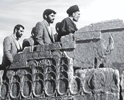 تخت‌جمشید در آینه نگاه رهبر شهید؛ روایتی از پیوند ایران، تاریخ و هویت/ وقتی آیت‌الله خامنه‌ای از هویت ایران و سرنوشت تاریخ نوشت
