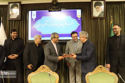 علی اصغر شالبافیان رئیس مرکزی سرمایه‌گذاری و امور اقتصادی وزارت میراث‌فرهنگی، گردشگریو صنایع‌دستی در سفر به خراسان رضوی