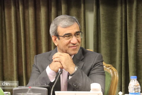 علی اصغر شالبافیان رئیس مرکزی سرمایه‌گذاری و امور اقتصادی وزارت میراث‌فرهنگی، گردشگریو صنایع‌دستی در سفر به خراسان رضوی