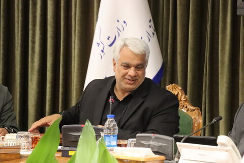 علی اصغر شالبافیان رئیس مرکزی سرمایه‌گذاری و امور اقتصادی وزارت میراث‌فرهنگی، گردشگریو صنایع‌دستی در سفر به خراسان رضوی