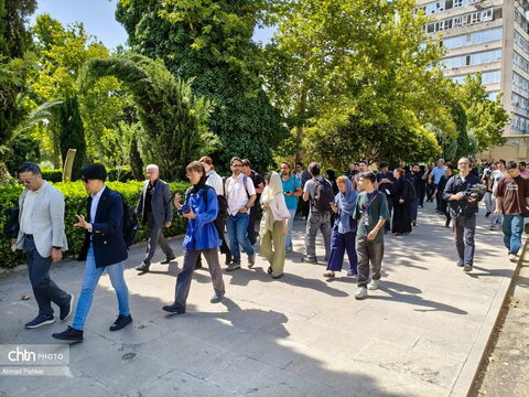 حضور گسترده خبرنگاران خارجی در کاخ گلستان