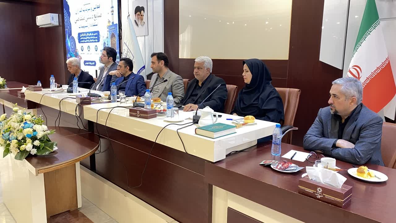 گشایش تسهیلات صادرات صنایع‌دستی با محوریت خراسان رضوی در دستور کار وزارت میراث‌فرهنگی قرار گرفت