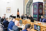 حفظ جریان زیارت در کنار برگزاری تشییع باشکوه رهبر شهید باید در اولویت باشد