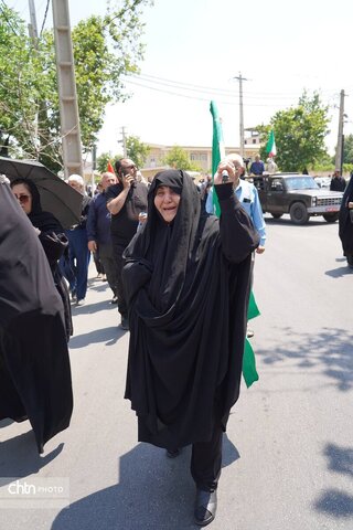 مراسم گرامیداشت و راهپیمایی جاماندگان بدرقه قائد شهید امت همزمان با تشییع پیکر مطهر ایشان در ارومیه