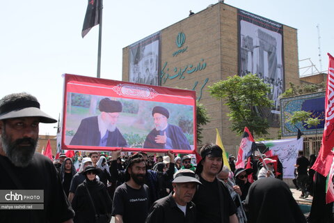 مراسم تشییع رهبر شهید