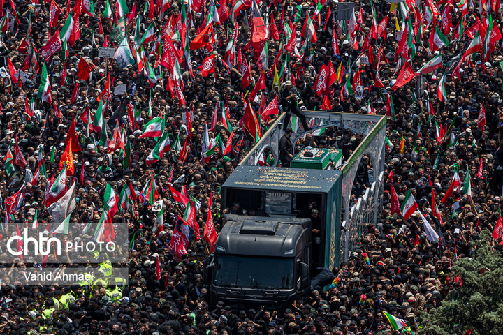 مراسم تشییع پیکر مطهر آقای شهید ایران