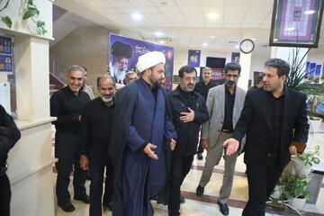 بازدید استاندار قم از محل اسکان زائران