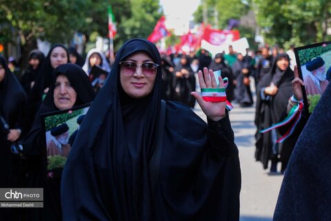 راهپیمایی جاماندگان تشییع رهبر شهید انقلاب در اردبیل