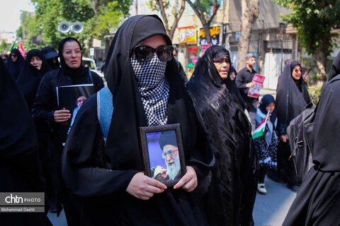 راهپیمایی جاماندگان تشییع رهبر شهید انقلاب در اردبیل