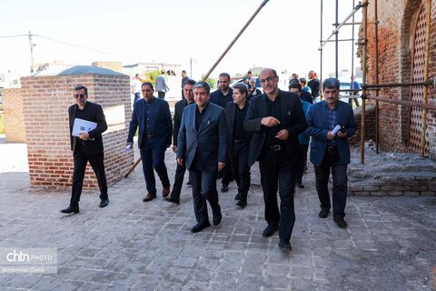 بازدید استاندار اردبیل از روند مرمت و ساماندهی پایگاه ملی جمعه مسجد اردبیل