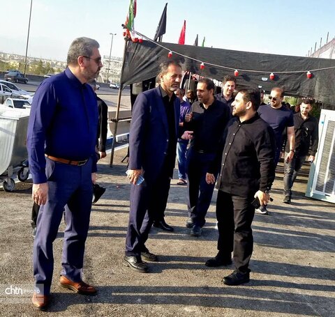 گزارش تصویری از میزبانی گرم شهرستان رباط کریم از زائران مراسم تشییع قائد امت