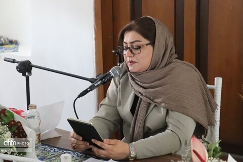 رونمایی از کتاب «قصه‌های کاخ سلیمانیه»