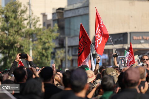 حضور کارکنان اداره کل میراث فرهنگی استان اصفهان در تشییع پیکر مطهر رهبر انقلاب