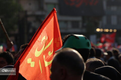 حضور کارکنان اداره کل میراث فرهنگی استان اصفهان در تشییع پیکر مطهر رهبر انقلاب
