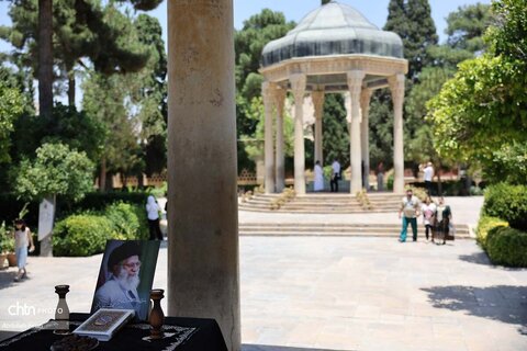 گرامیداشت یاد رهبر شهید انقلاب در اماکن تاریخی فارس