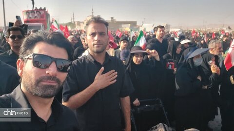 حضور مدیران و کارکنان میراث‌فرهنگی خوزستان در آیین تشییع پیکر رهبر انقلاب در قم