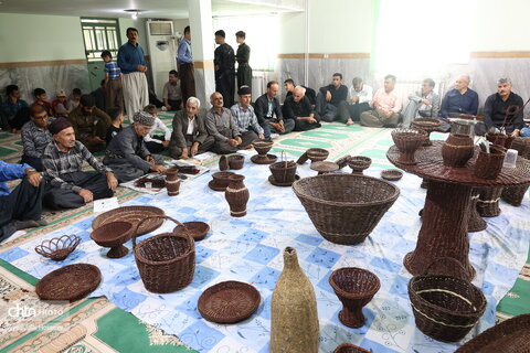 گزارش تصویری کارگاه تخصصی ارغوان بافی در روستای دیوزناو