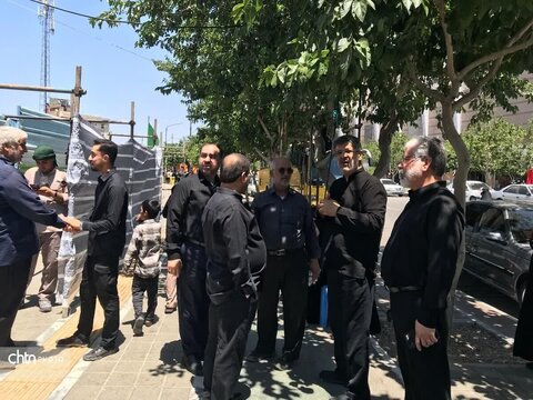 بازدید استاندار یزد از موکب‌های یزدی در مشهد؛ تقدیر از خادمان در ایام تشییع رهبر شهید