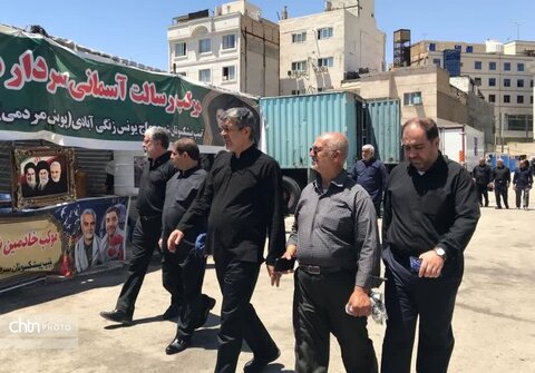 بازدید استاندار یزد از موکب‌های یزدی در مشهد؛ تقدیر از خادمان در ایام تشییع رهبر شهید