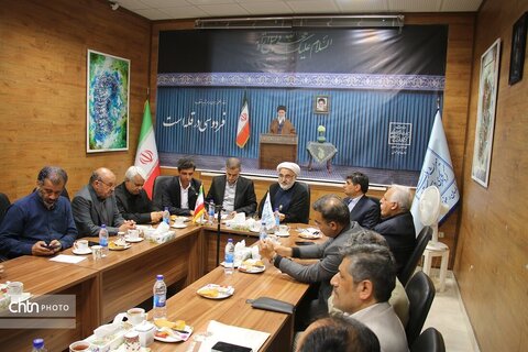 شنبه های فرهنگی در یادبود  بازدید  تاریخی امام شهید انقلاب از آرامگاه فردوسی در ۱۹تیر ۱۳۷۵
