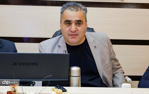 برگزاری جشنواره‌ها در چهارمحال و بختیاری باید پیشران توسعه اقتصادی و گردشگری باشد