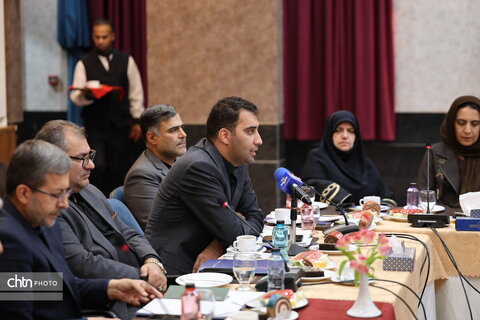 نشست انجمن خیرین میراث فرهنگی استان اصفهان