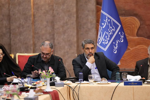 نشست انجمن خیرین میراث فرهنگی استان اصفهان